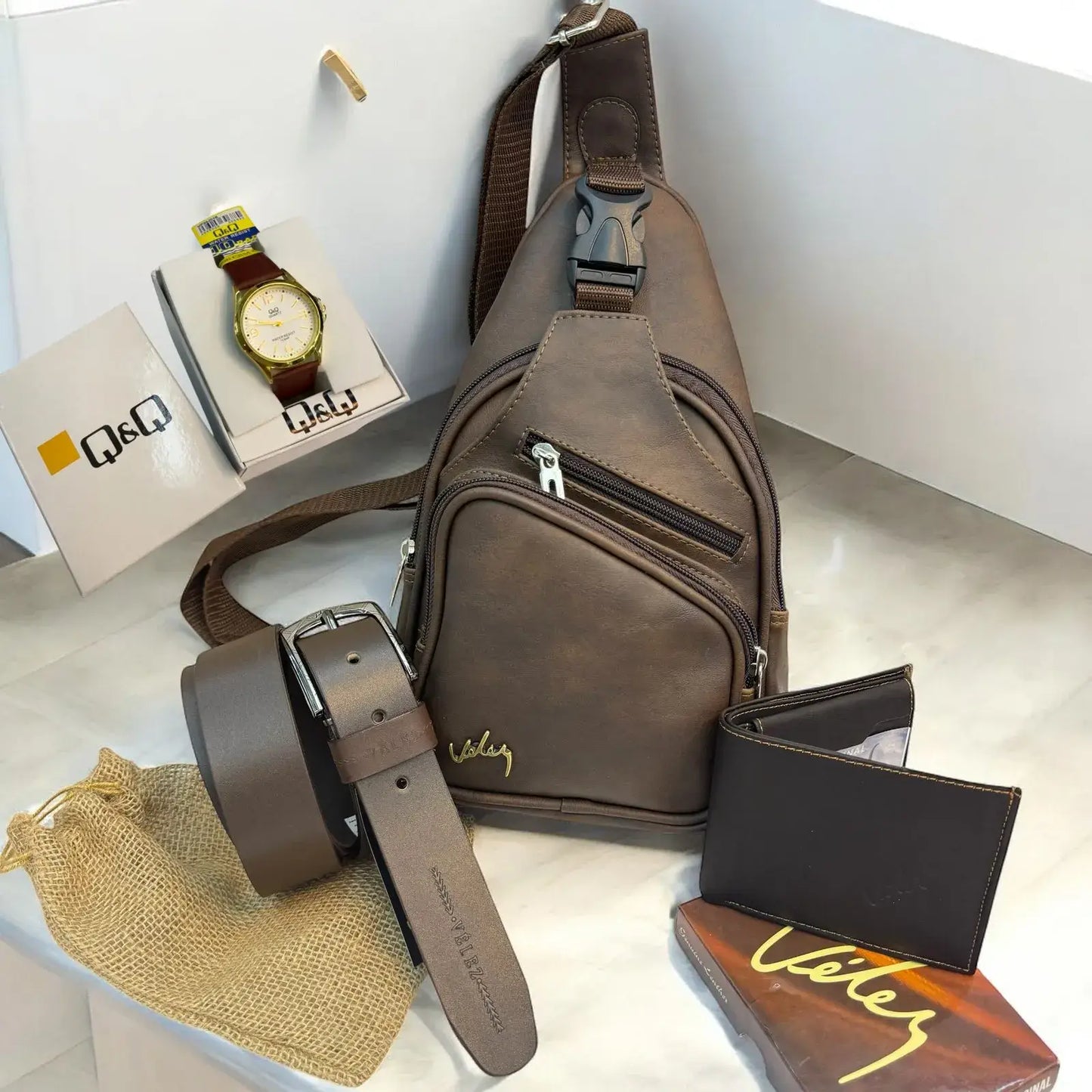 TRIO PERCHERO VELEZ + RELOJ | ESTILO Y CALIDAD