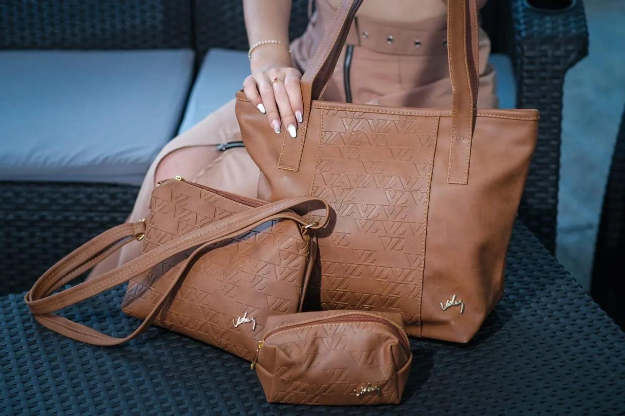 TRIO EN CUERO DAMA REF IBIZA VELEZ